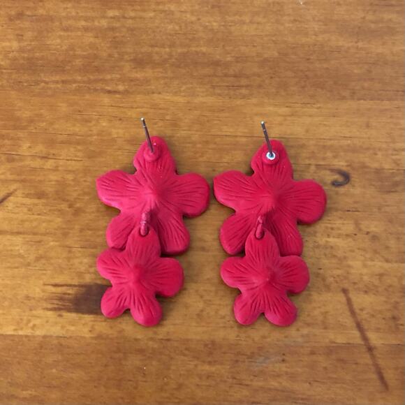 Boho Chic Hippie Red Hibiscus Tropical Pretty Flower Statement Post Earrings - Picture 4 of 8